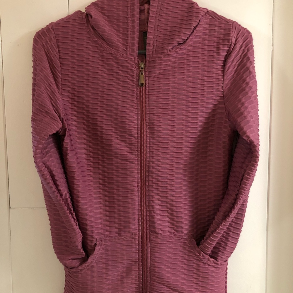 Textured Zip Up Crop Sports Top & Shorts Set, ❤️/